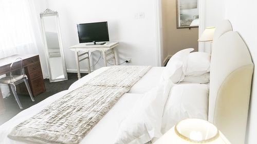 Rhonda's Manor Boutique Guest House 4*