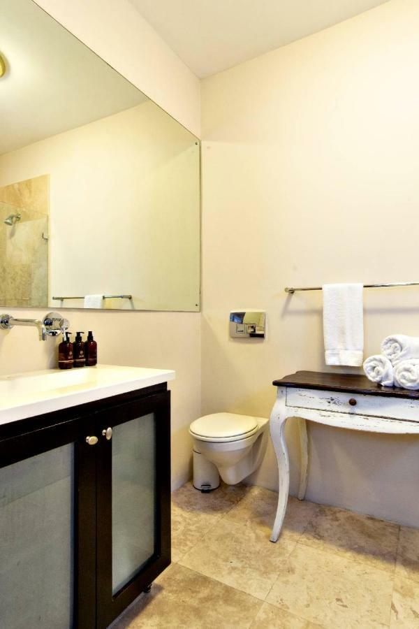 Rhonda's Manor Boutique Guest House Guest house Cape Town
