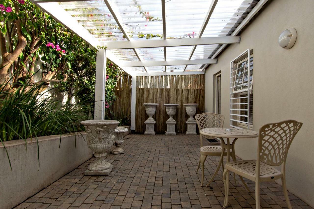 Rhonda's Manor Boutique Guest House Cape Town
