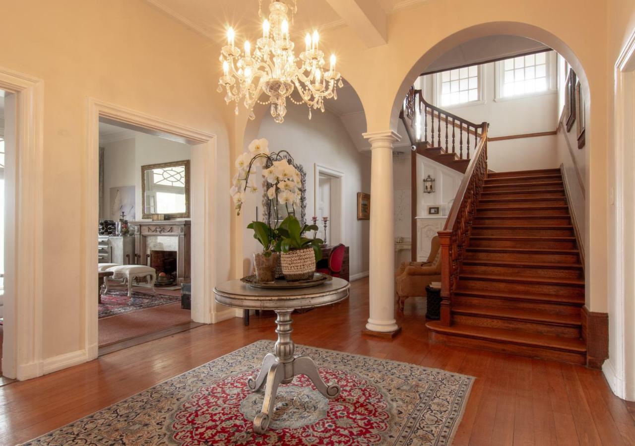 Guest house Rhonda's Manor Cape Town