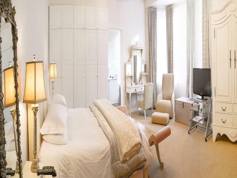 Rhonda's Manor Boutique Guest House 4*